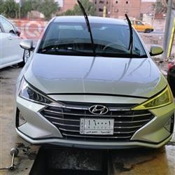 هیوندای ئەلەنترا
